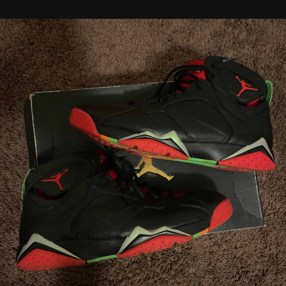 Air Jordan 7 Retro Marvin the Martian